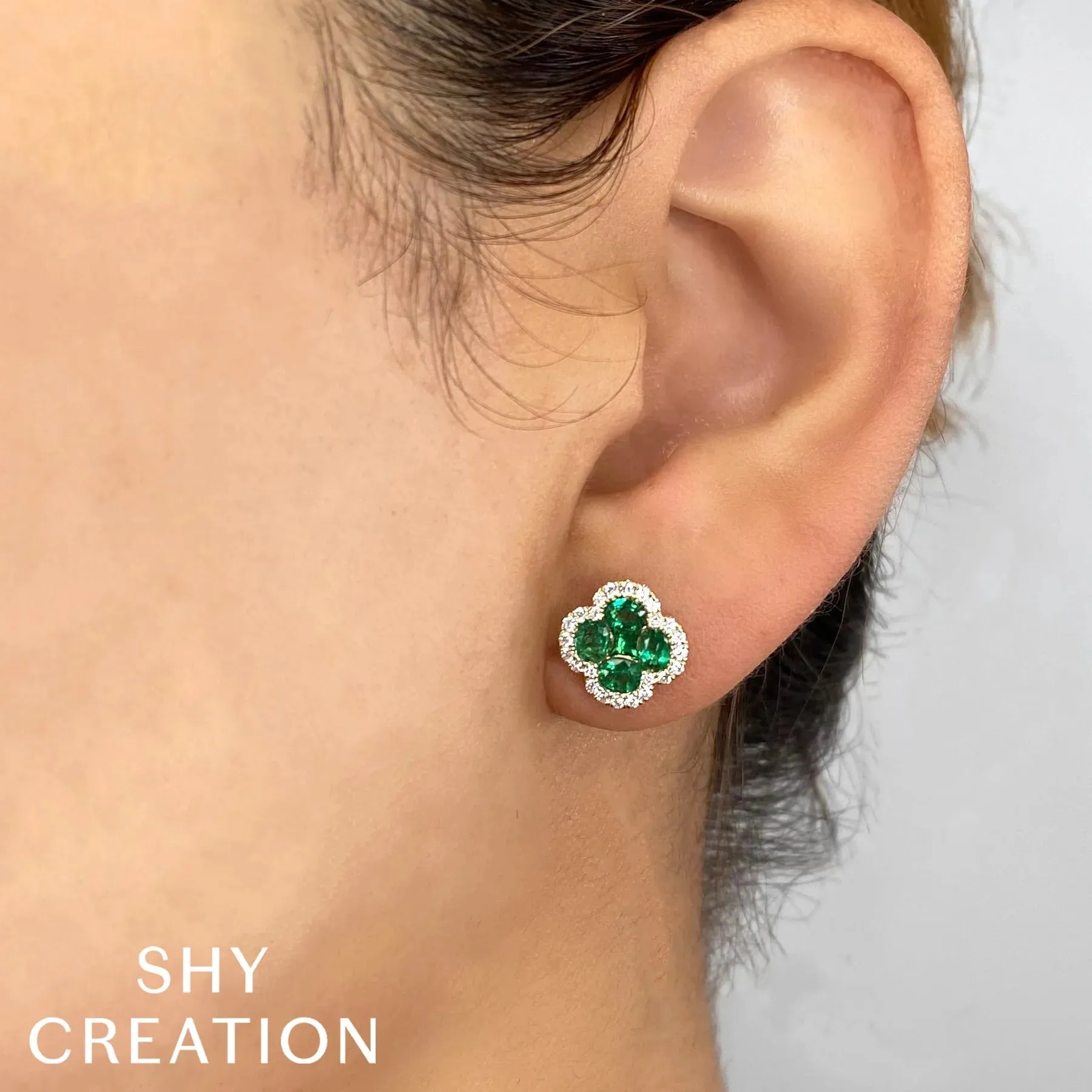 14K Yellow Gold Emerald Diamond Clover Stud Earrings