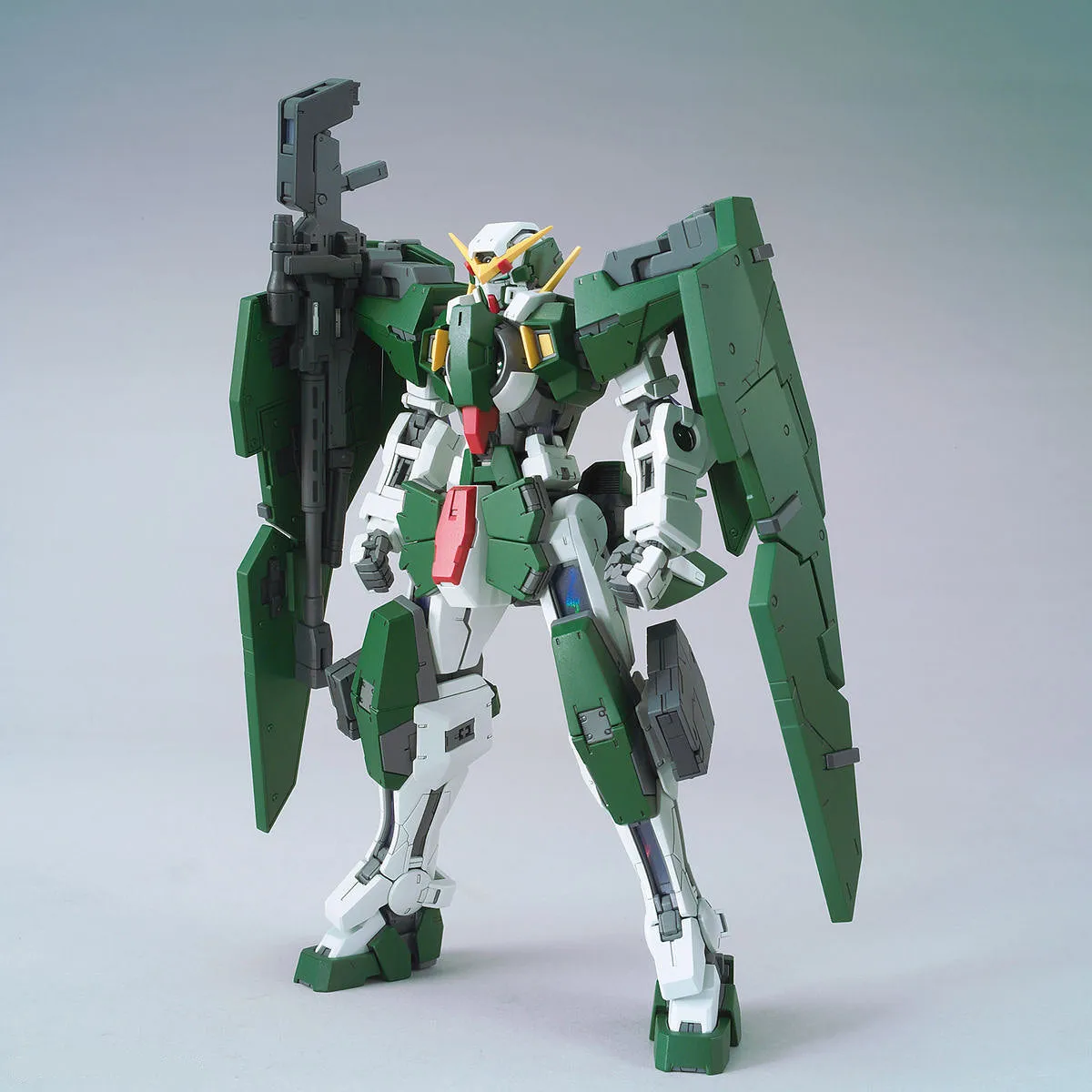 Bandai MG 1/100 Mobile Suit Gundam 00 Gundam Dynames