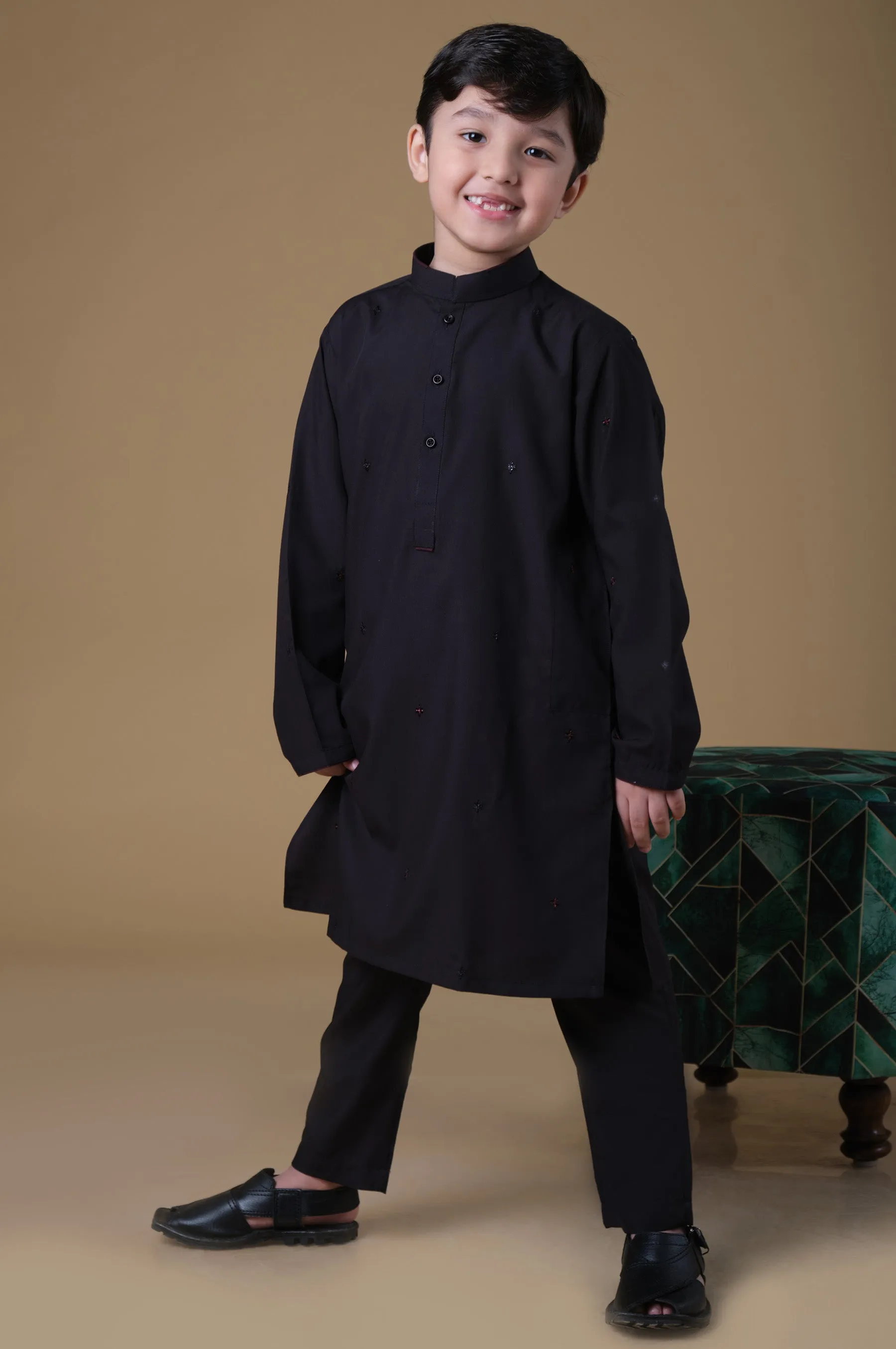 Black Kurta Pajama Suit