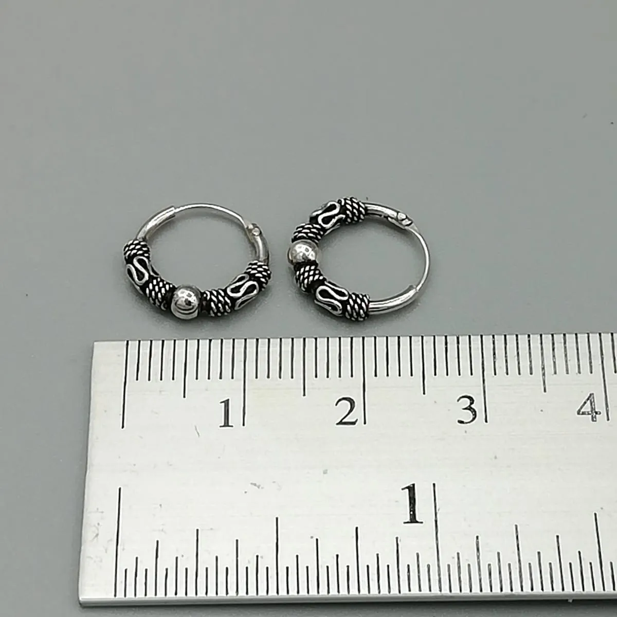 Ethnic bali hoops | 12 mm silver hoops | Tribal hoop earrings | Ear piercings | Minimalist hoops | Silver ear hoops | E98