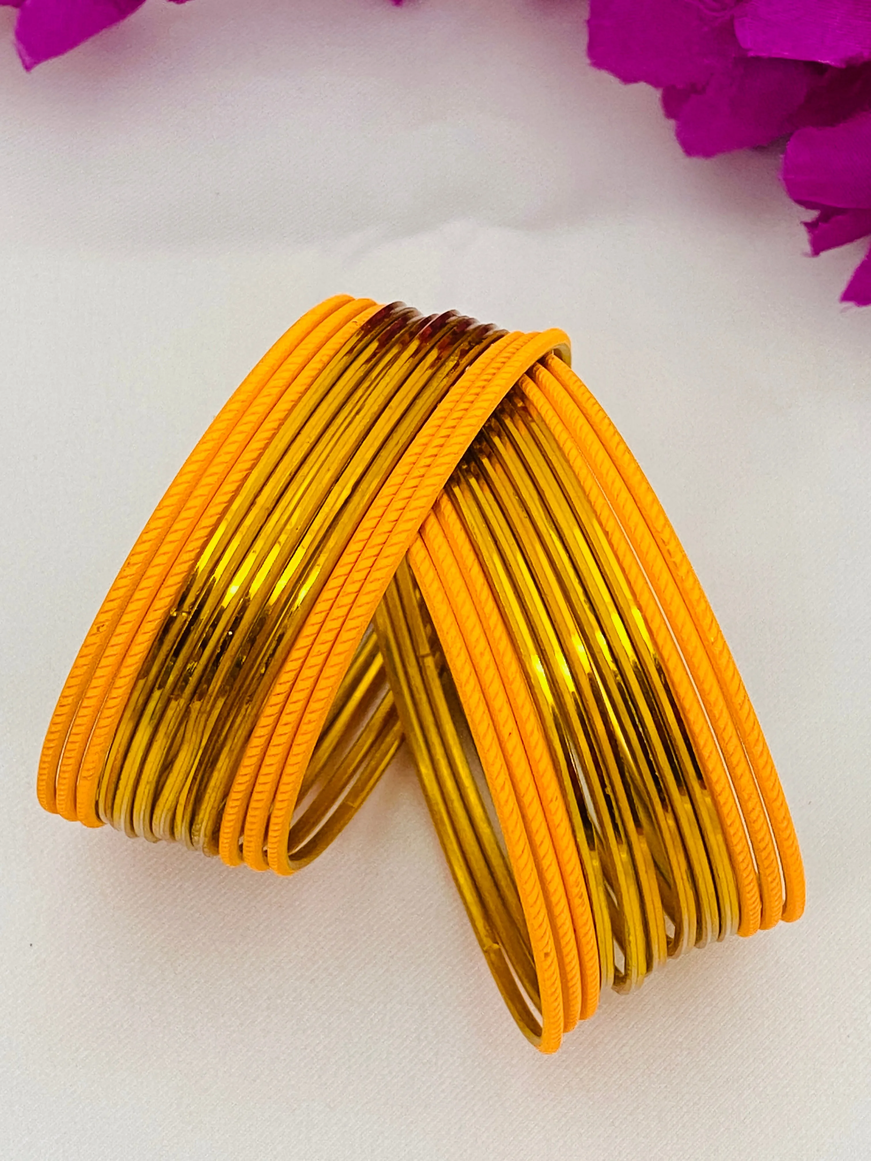 Fashionable Yellow Color Designer Plain Metal Bangles