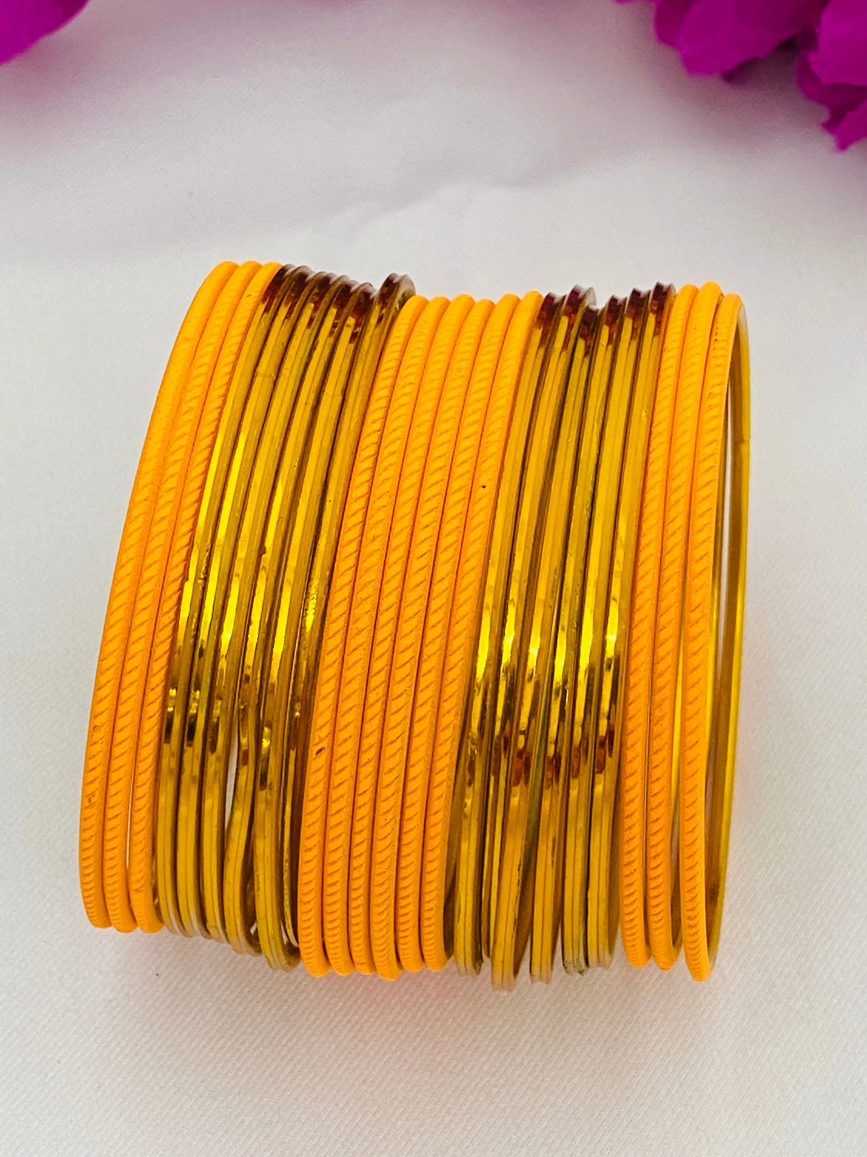 Fashionable Yellow Color Designer Plain Metal Bangles