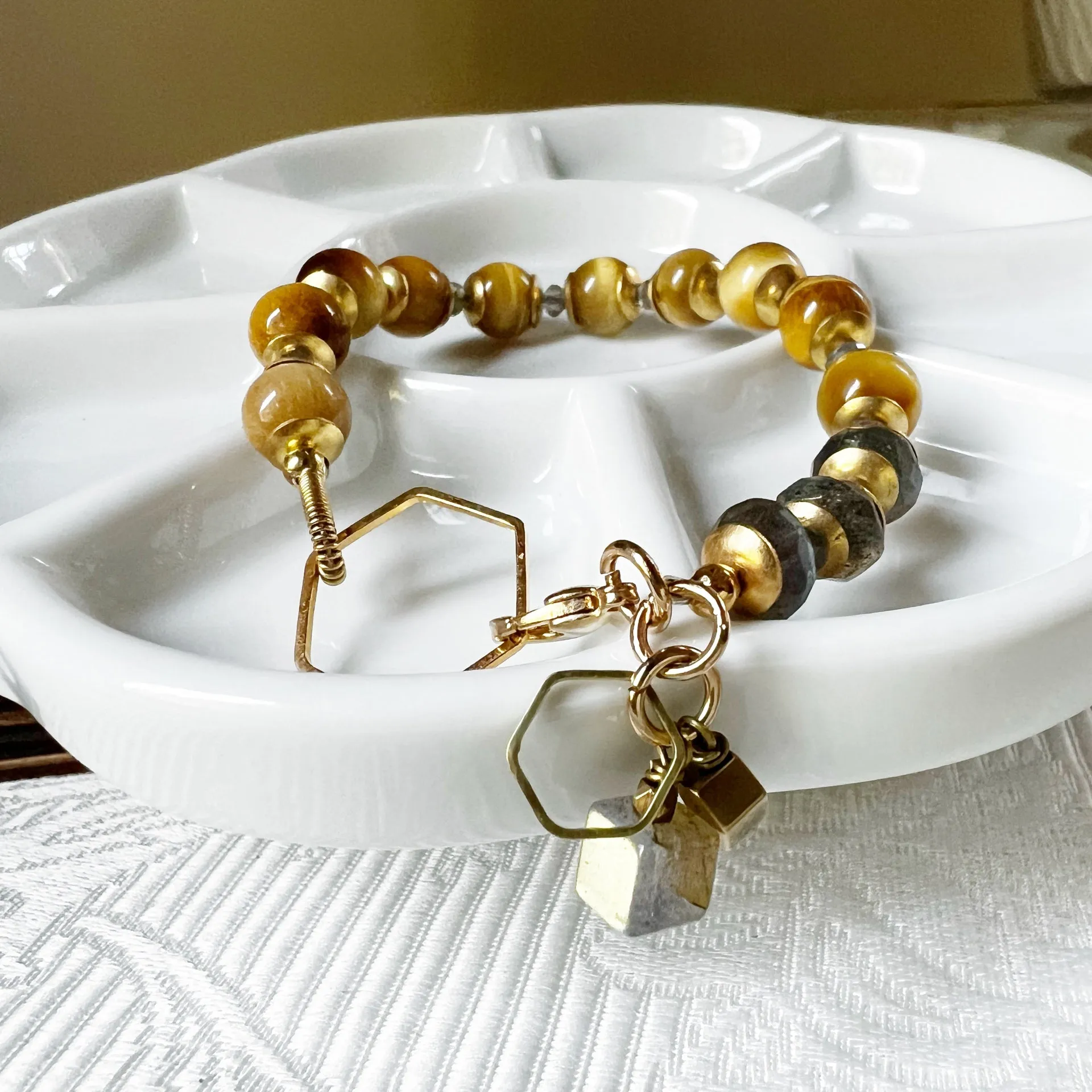 HoneyBead - Golden Honey Gemstone Bracelet