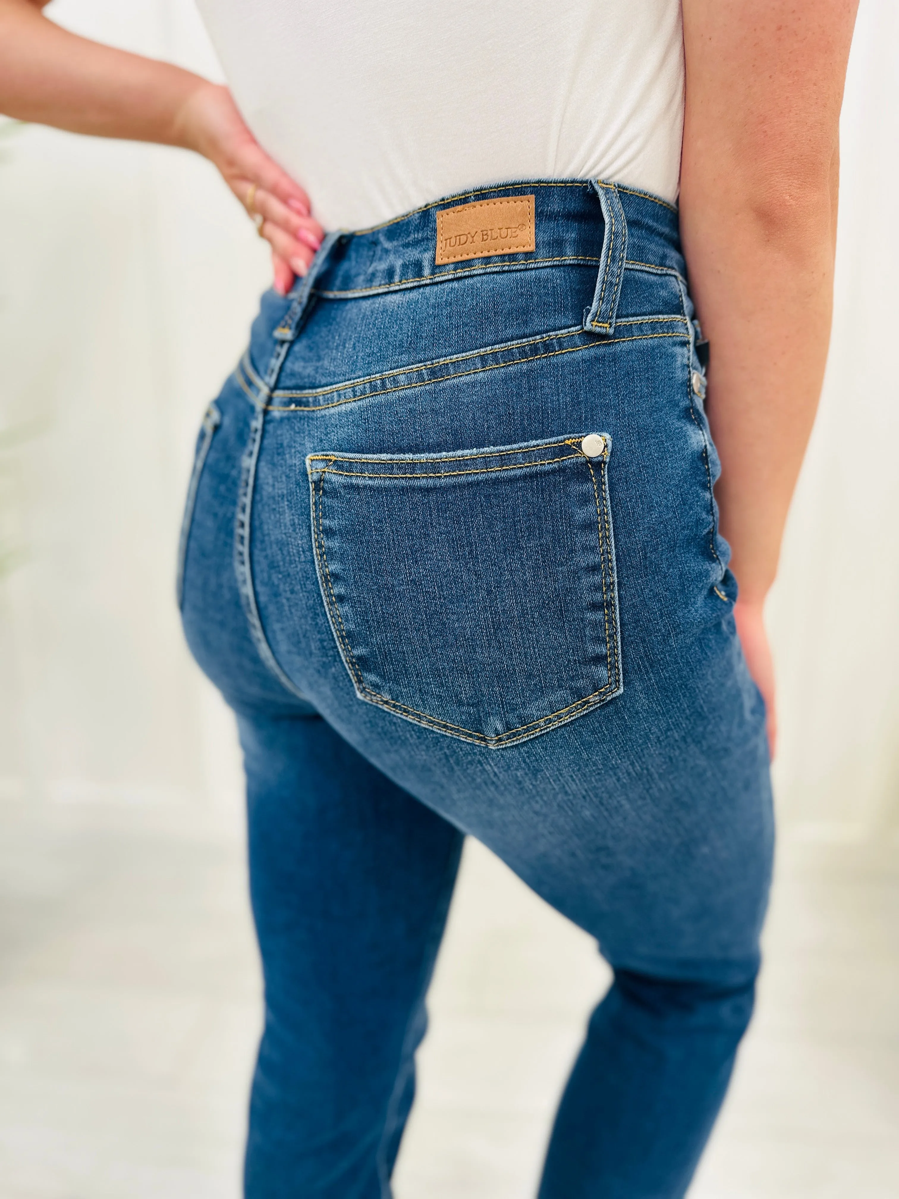 Judy Blue The Coolest Boyfriend Jeans in REG/CURVY