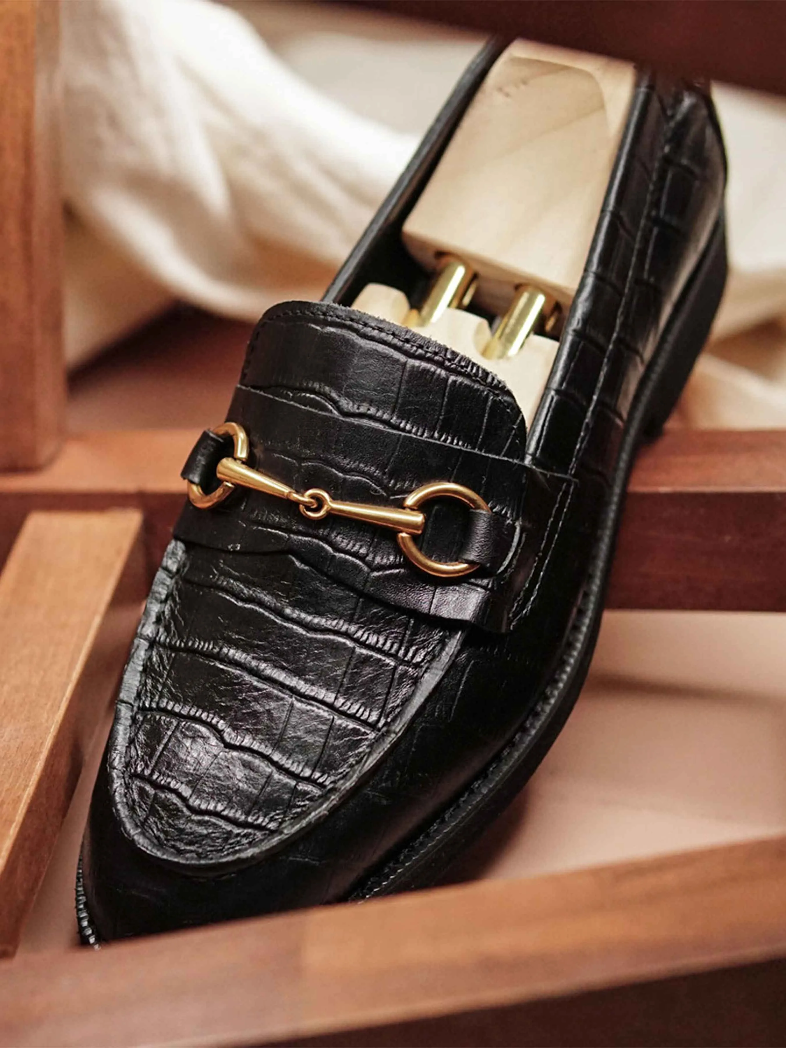 Penny Loafer Horsebit Buckle - Black Croco Leather (Crepe Sole)